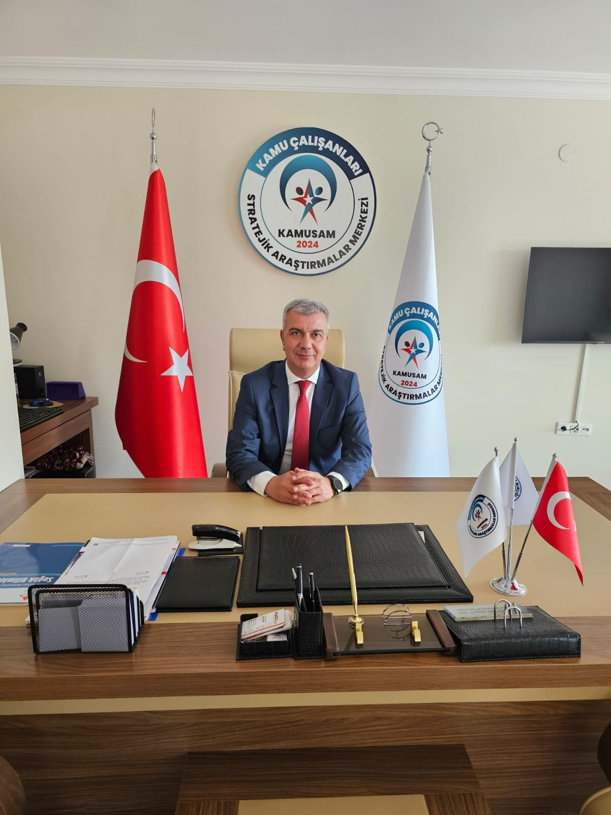 Çetin Örnek