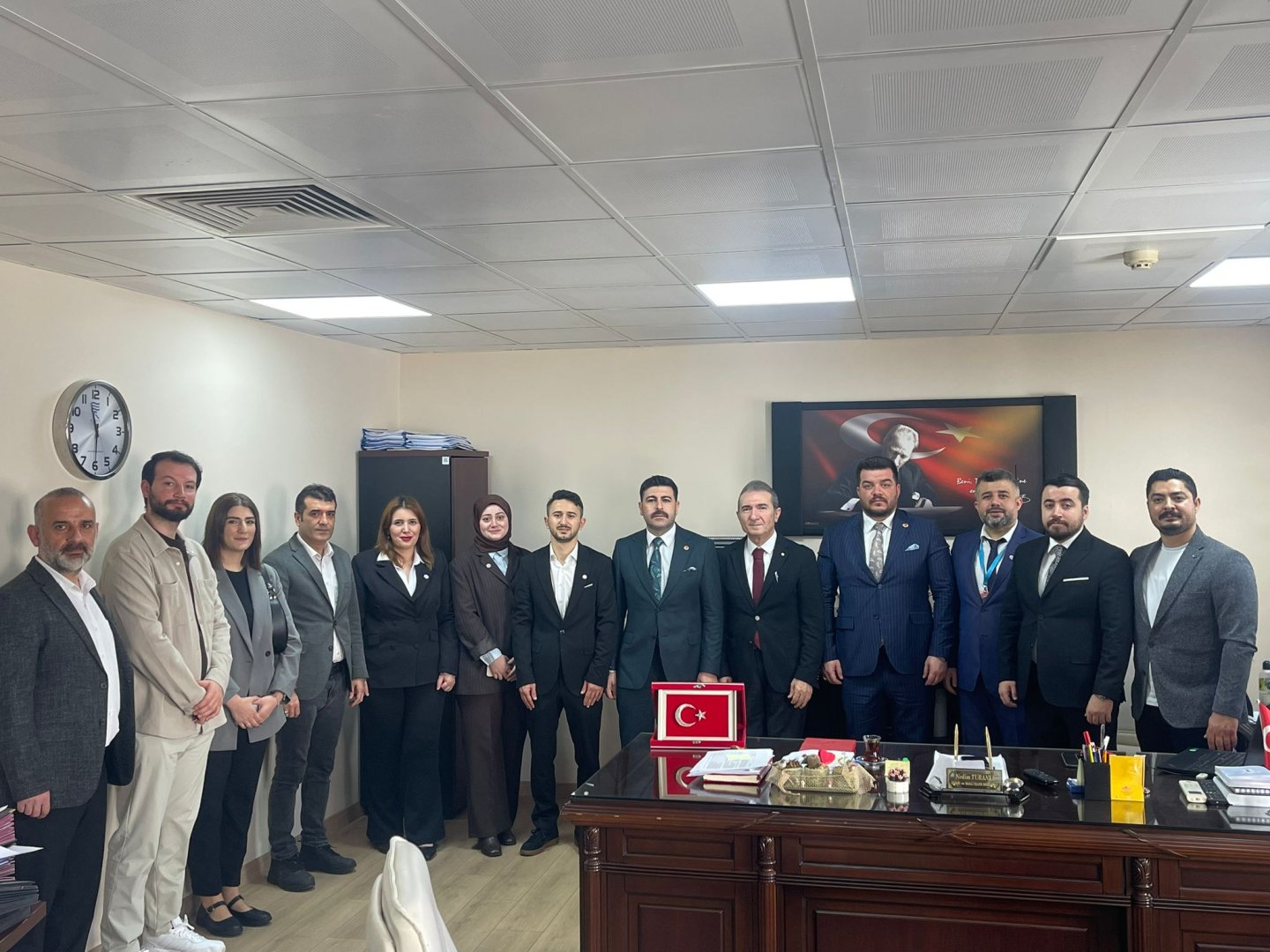 GENEL BAŞKAN OSMAN KAYA VE YÖNETİM HEYETİ, RİZE’DE ÇÖZÜM ODAKLI SAĞLIK ZİYARETLERİNDE BULUNDU.