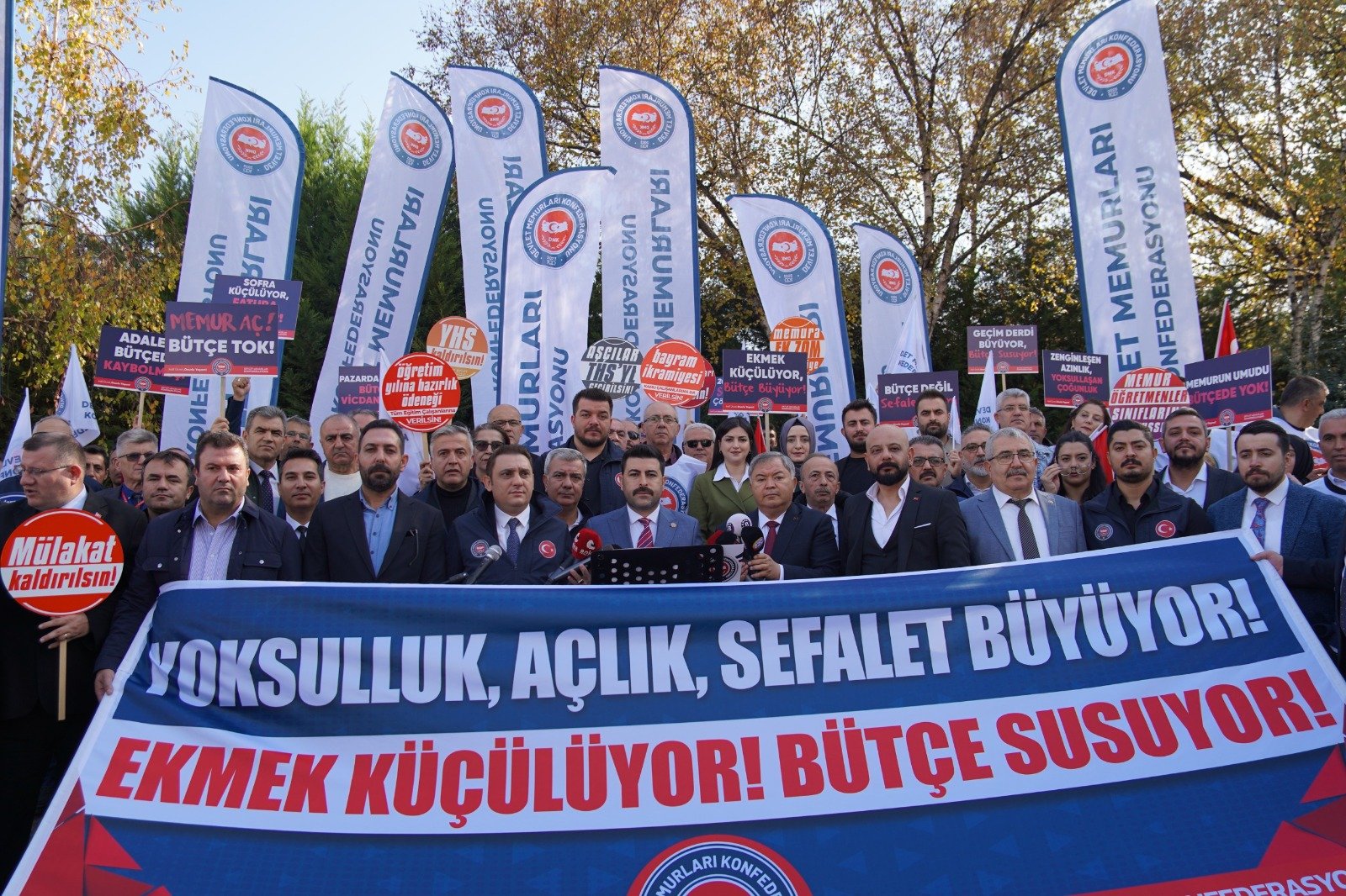 “MEMURA EK ZAM ŞARTTIR!” / 3 KASIM 2025