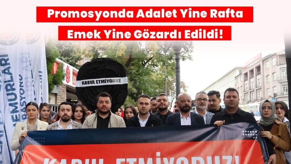 Genç Sağlık Sendikası’ndan Ziraat Bankası Önünde Promosyon Tepkisi